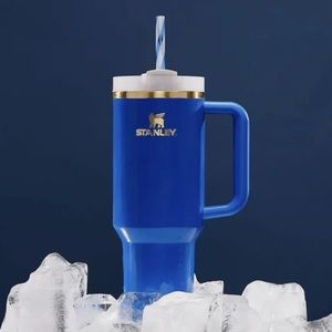 Stanley Arctic Twist Quencher Flowstate Tumbler 40OZ